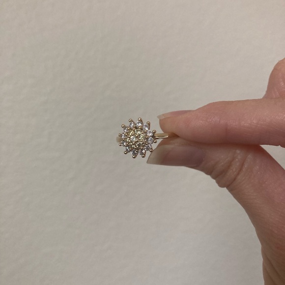 New Vanessa Mooney THE CHARMAINE RING - Picture 7 of 7